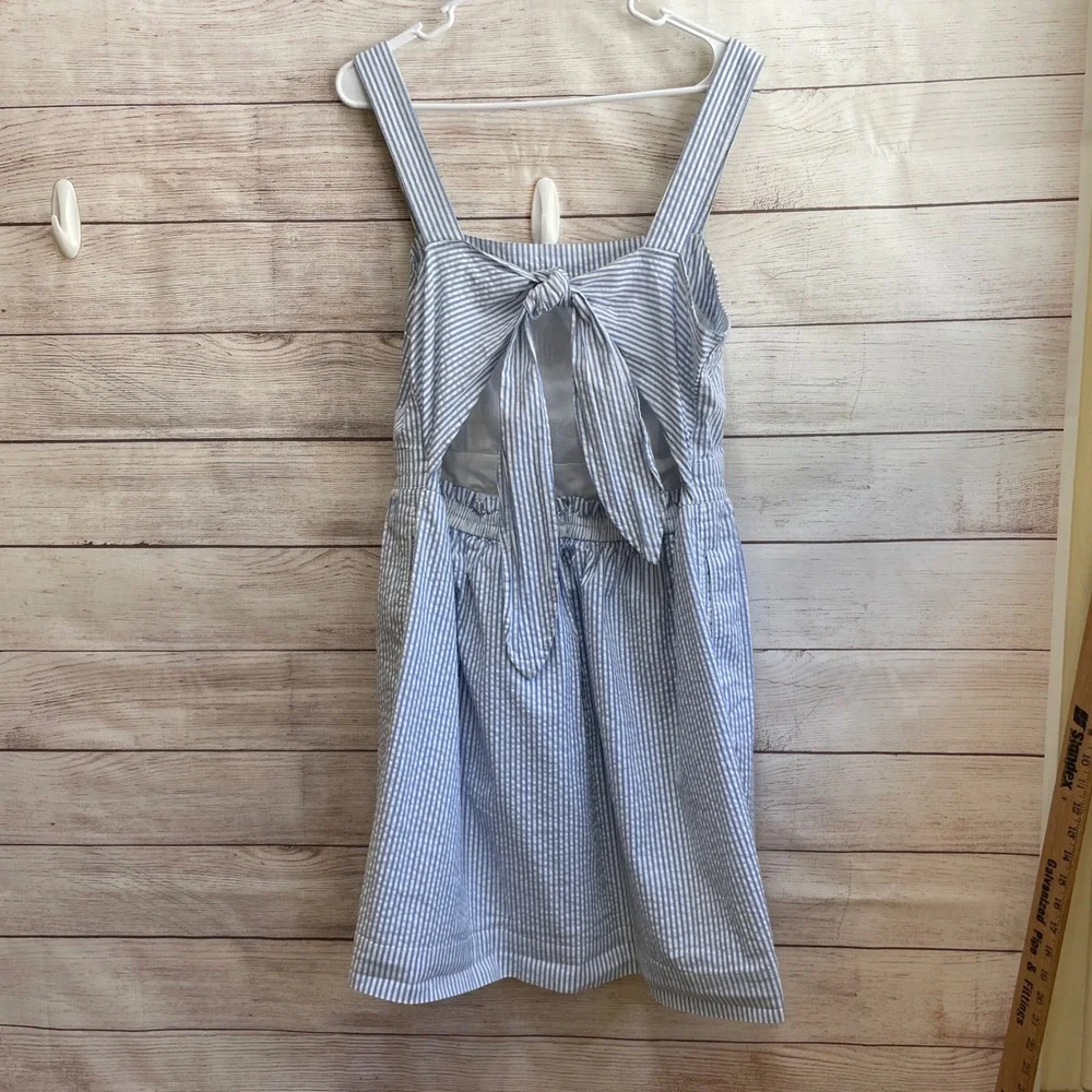 J‎ CREW BLUE AND WHITE SEERSUCKER APRON DRESS